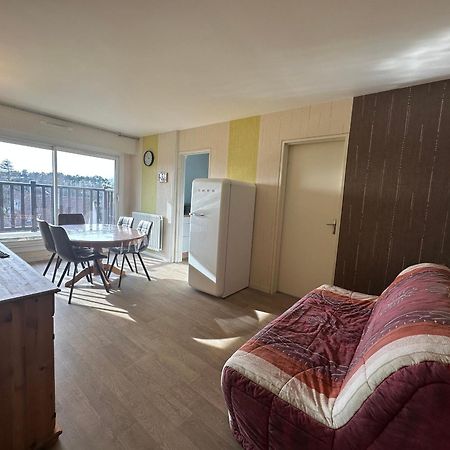 Appartement 3 Pieces A Cabourg, 300M De La Plage, 6 Pers, Balcons, Parking, Animaux Acceptes - Fr-1-487-296 מראה חיצוני תמונה